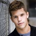 Charlie Carver